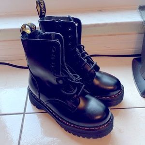 Dr. Martens